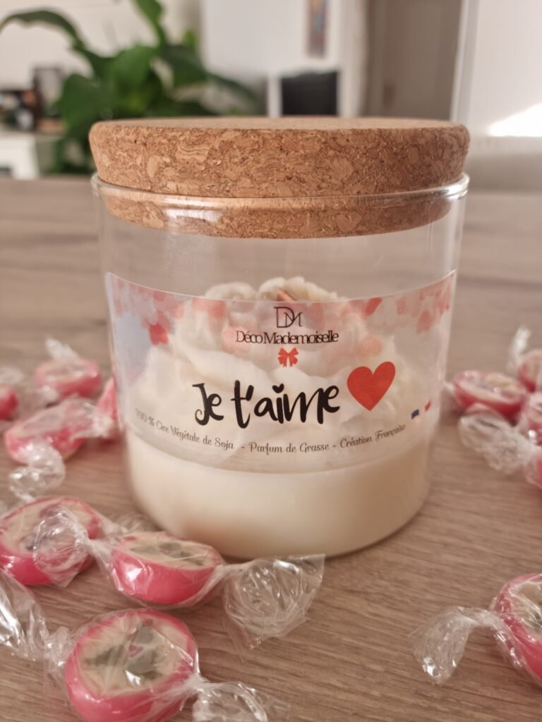 Bougie personnalisée Déco Mademoiselle avec étiquette Je t’aime